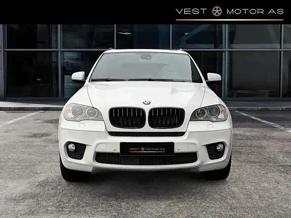 BMW X5 2010 photo 2