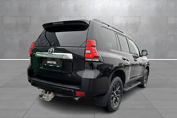 Toyota Land Cruiser 2018 photo 5