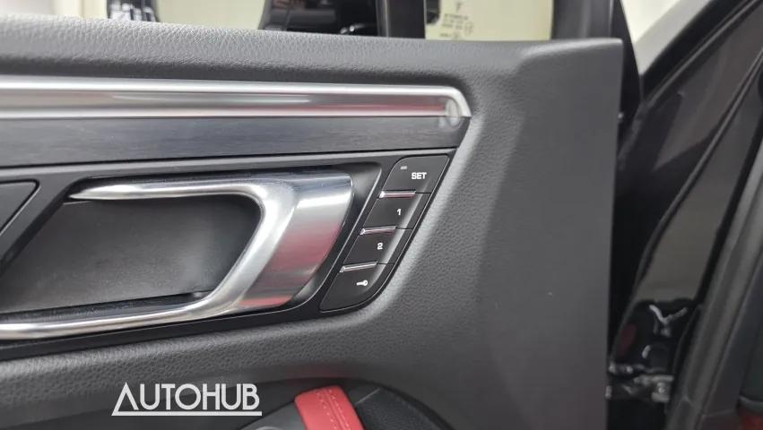 Porsche Macan 2024 photo 4