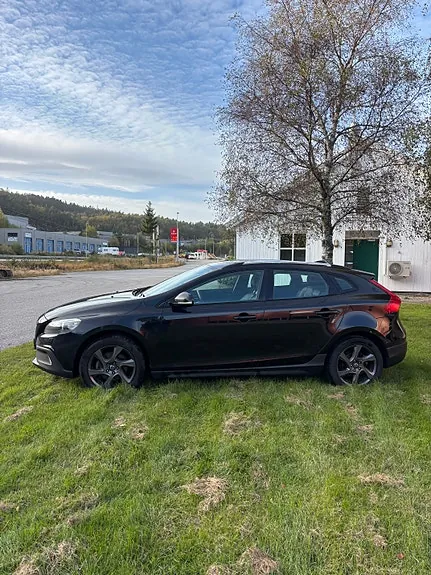 Volvo V40 Cross Country 2014 photo 3