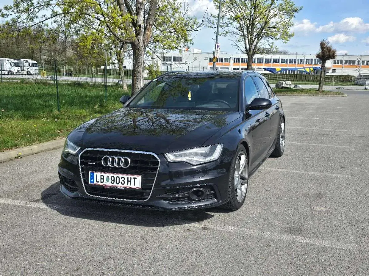 Audi A6 2012 photo 2