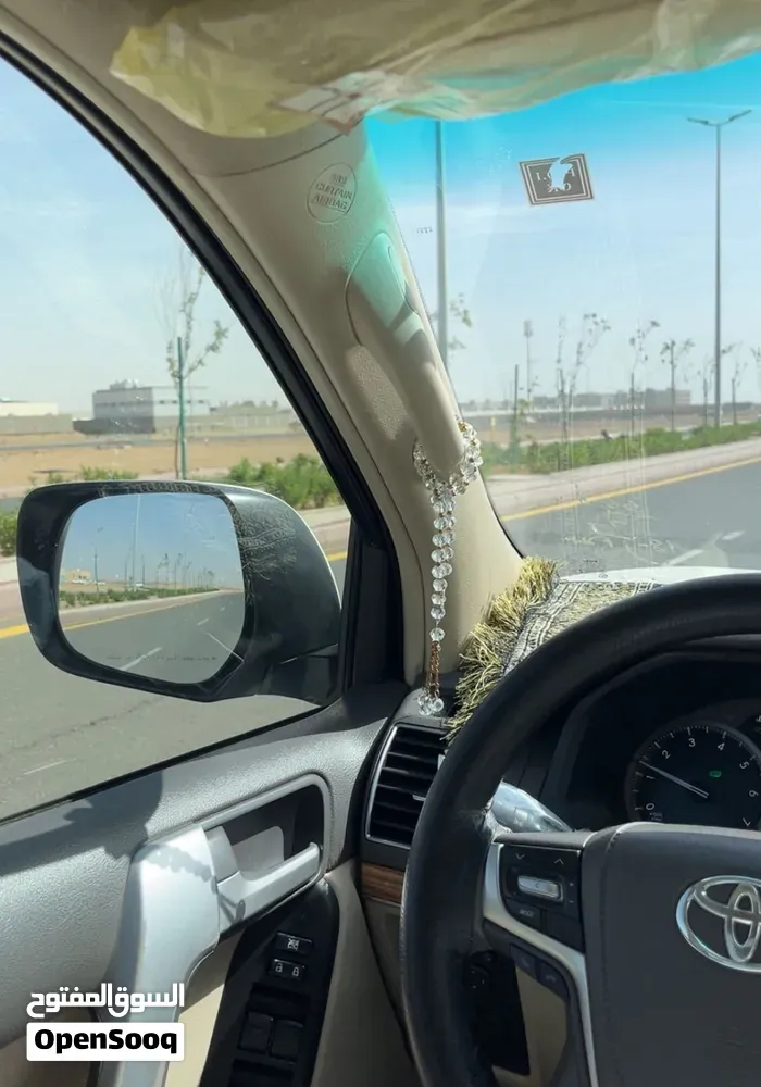 Toyota Prado 2018 photo 3