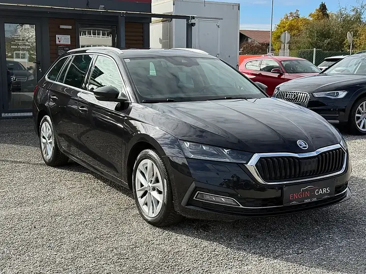 Skoda Octavia Combi 2020 photo 3