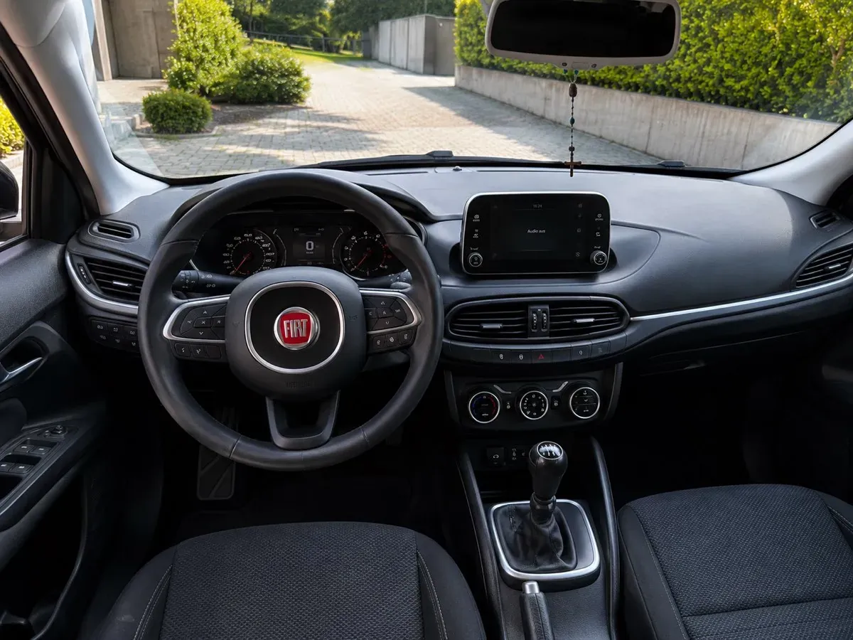 Fiat Tipo 2017 photo 2