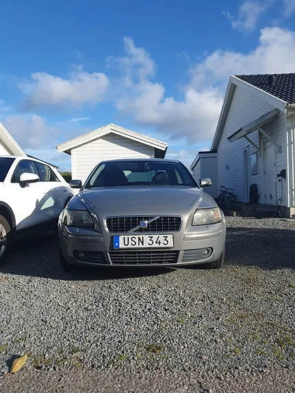 Volvo S40 2004 photo 2