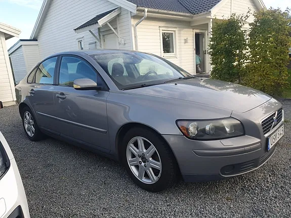 Volvo S40