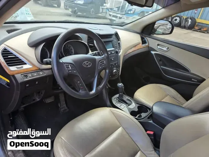 Hyundai Santa Fe 2015 photo 4
