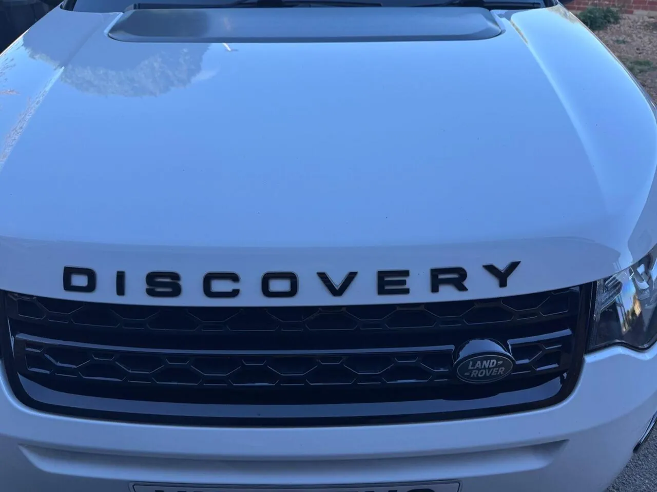 Land Rover Discovery Sport 2015 photo 2