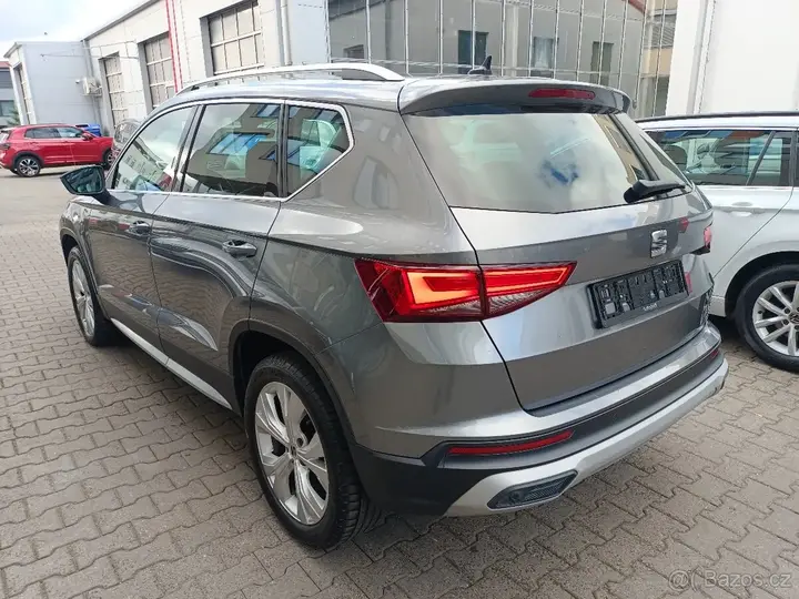 Seat Ateca 2023 photo 3