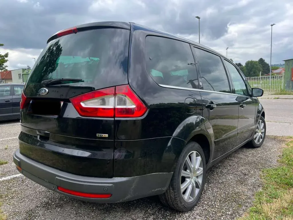Ford Galaxy 2007 photo 2