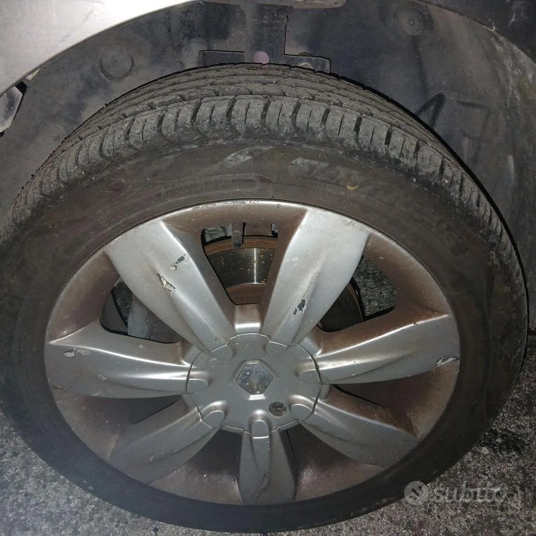 Renault Clio 2009 photo 3