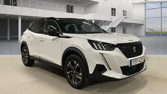 Peugeot 2008 2023 photo 2
