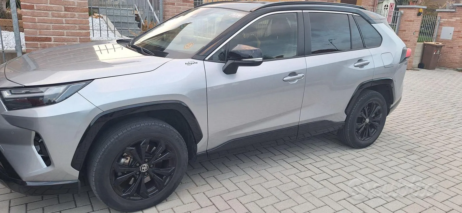 Toyota Rav4 2024 photo 2