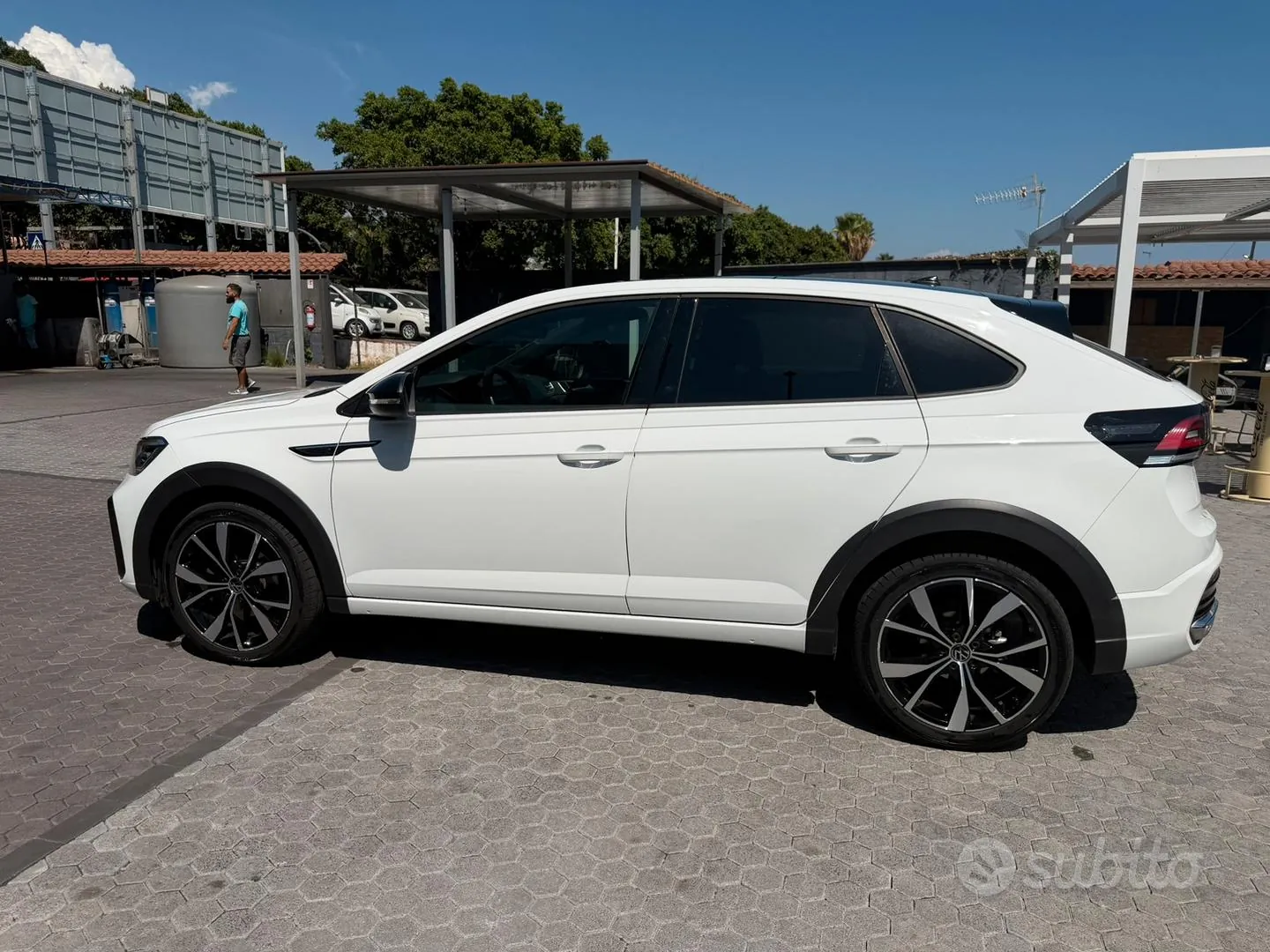 Volkswagen Taigo 2024 photo 2