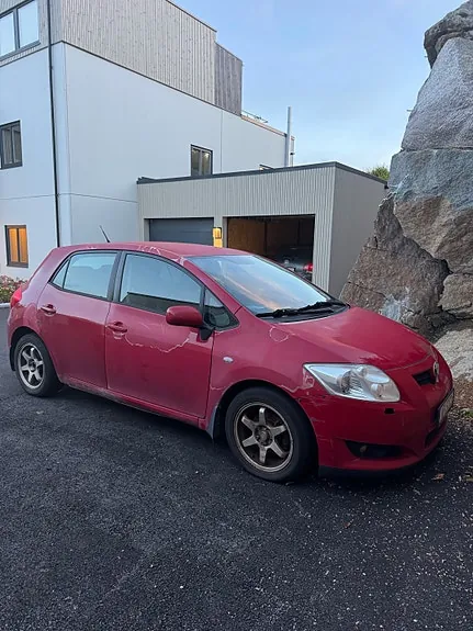 Toyota Auris 2008 photo 2