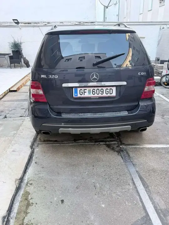 Mercedes-Benz M-Class 2006 photo 3