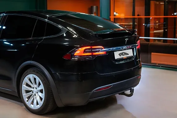 Tesla Model X 2019 photo 4