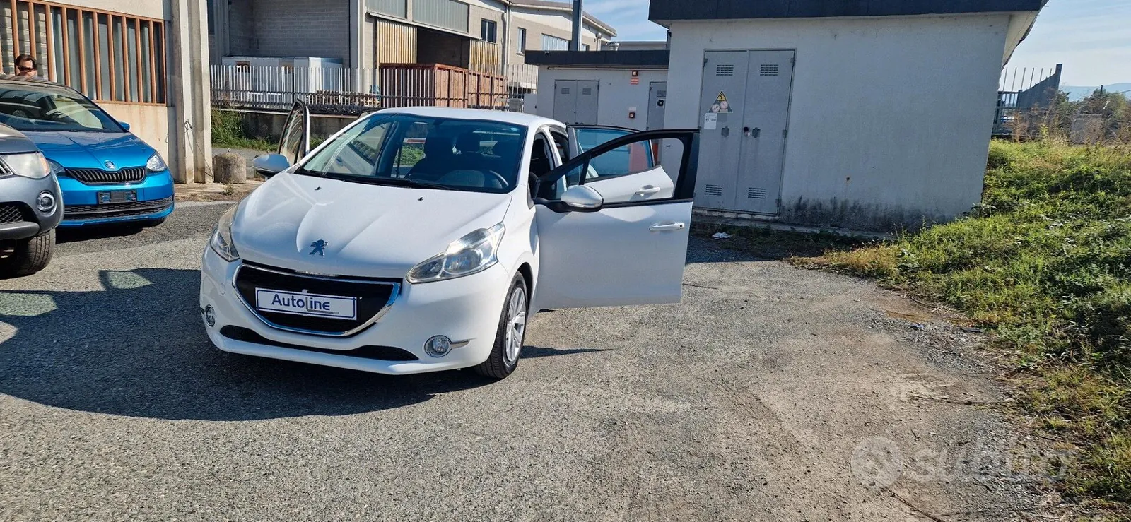 Peugeot 208 2015 photo 3