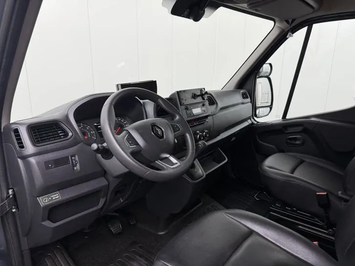 Renault Master 2022 photo 3