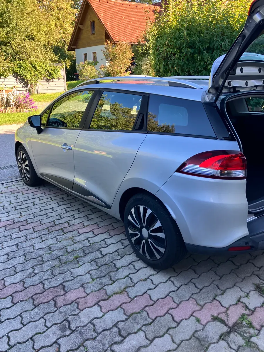 Renault Clio 2017 photo 2
