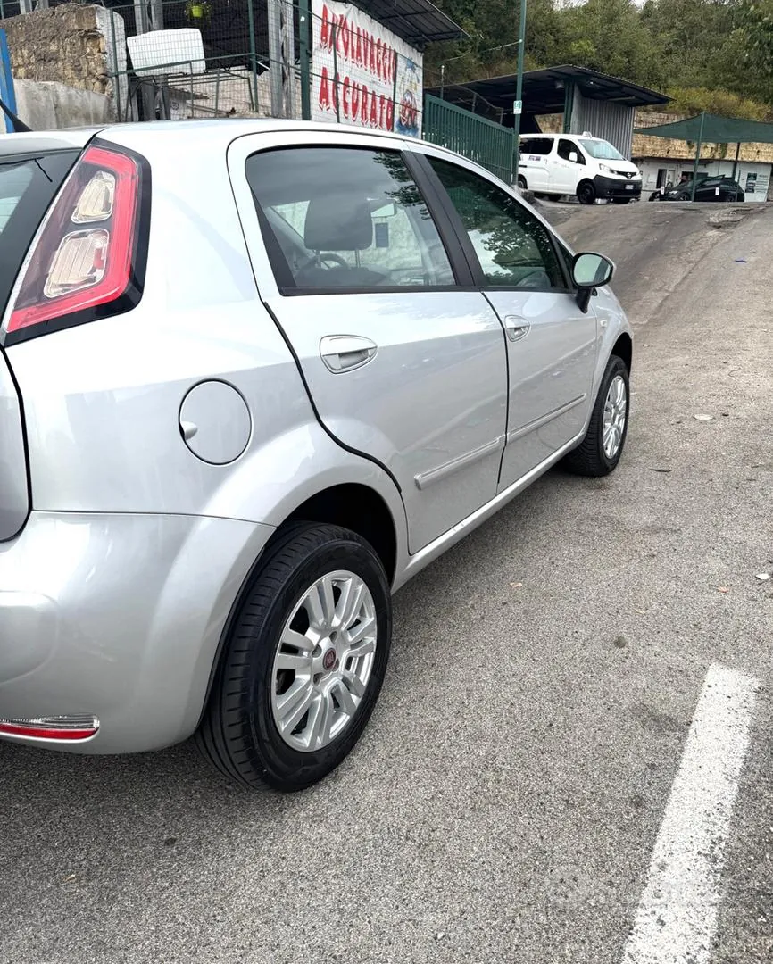 Fiat Punto 2013 photo 5
