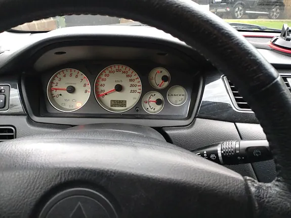 Mitsubishi Lancer 2004 photo 5