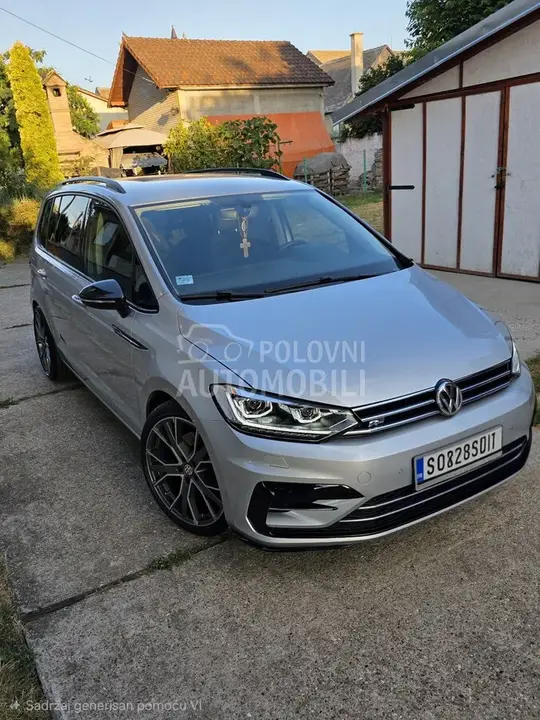 Volkswagen Touran 2016 photo 2