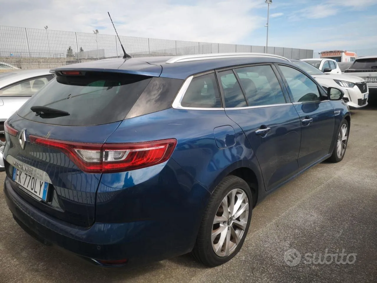 Renault Megane 2017 photo 3