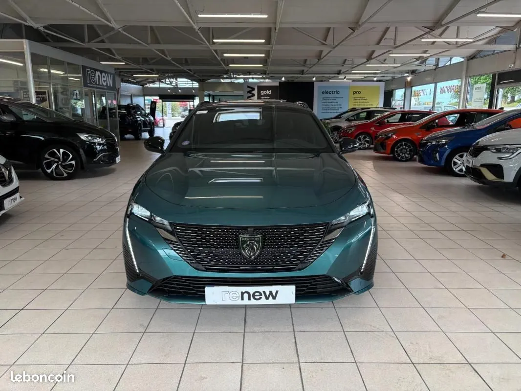 Peugeot 308 2022 photo 2