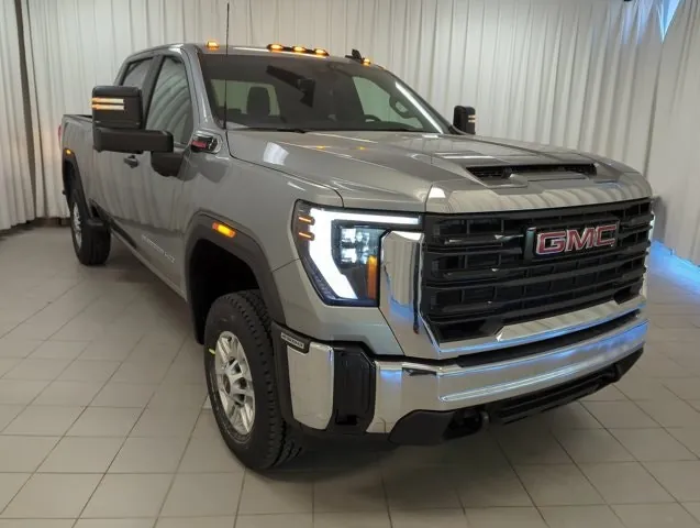 GMC Sierra 2500Hd Pro 2026 photo 2
