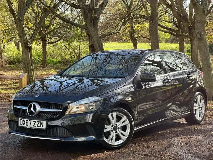 Mercedes-Benz A-Class 2017 photo 2
