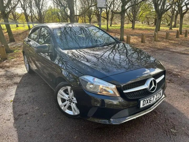 Mercedes-Benz A-Class 2017 photo 3