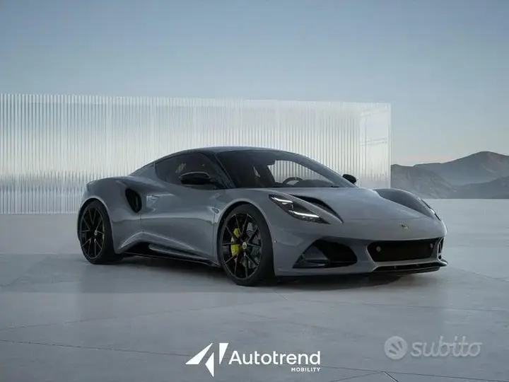 Lotus Emira 2026 photo 5