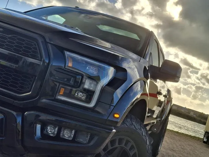 Ford F-150 2018 photo 2