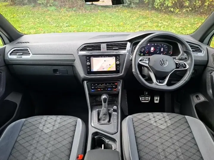 Volkswagen Tiguan 2023 photo 3