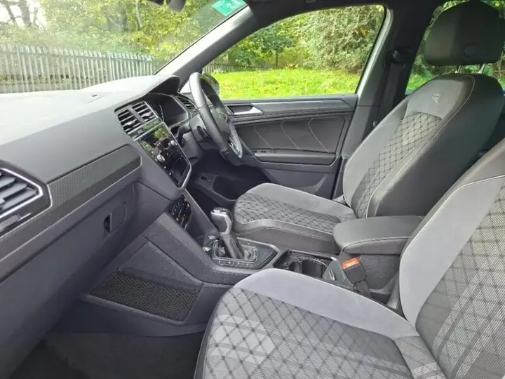 Volkswagen Tiguan 2023 photo 5
