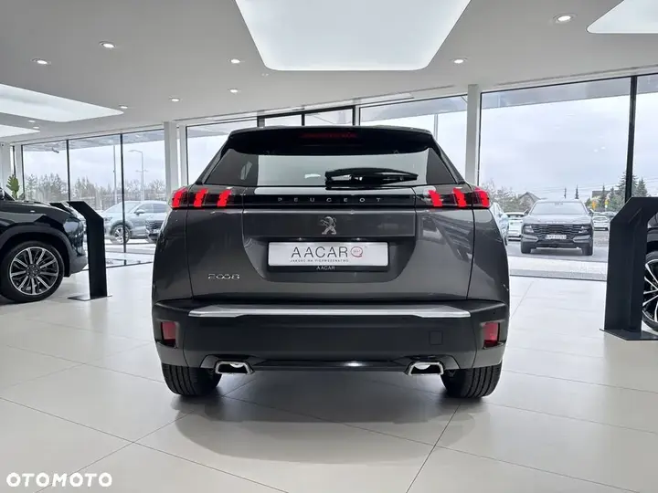 Peugeot 2008 2021 photo 3