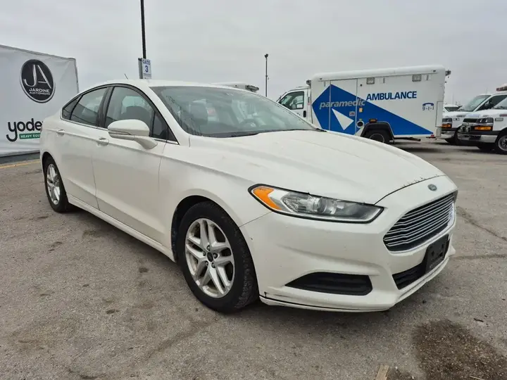 Ford Fusion 2015 photo 3