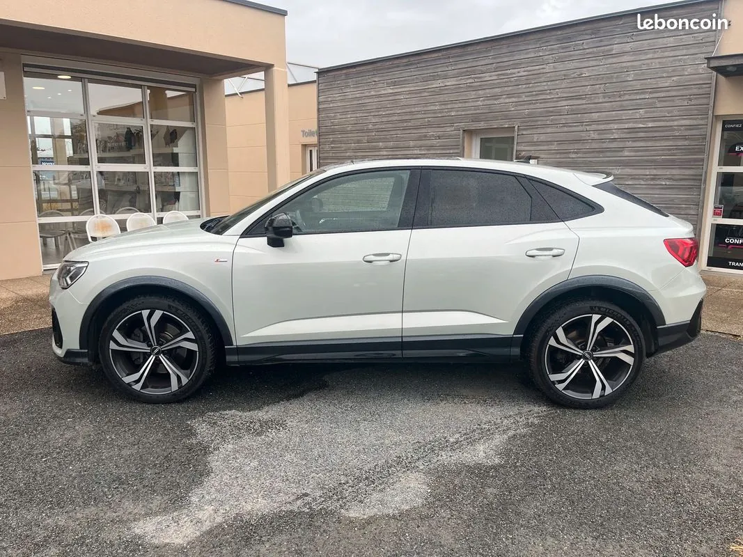 Audi Q3 2020 photo 3