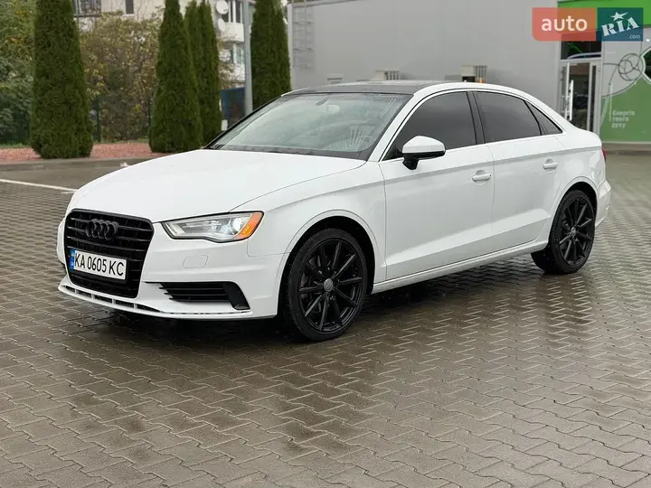 Audi A3 2014 photo 2
