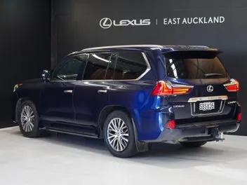 Lexus Lx 450D 2021 photo 3