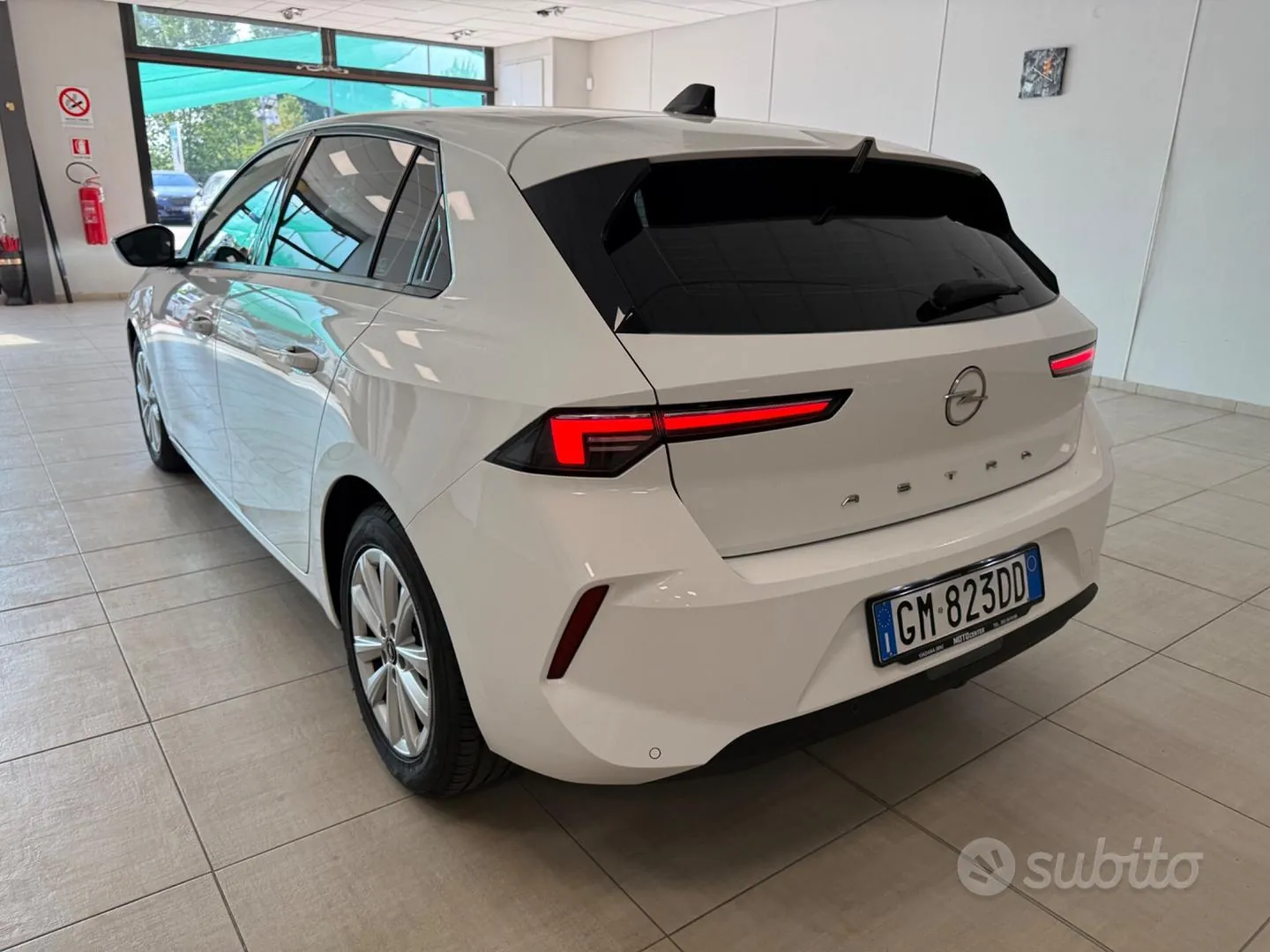 Opel Astra 2022 photo 3