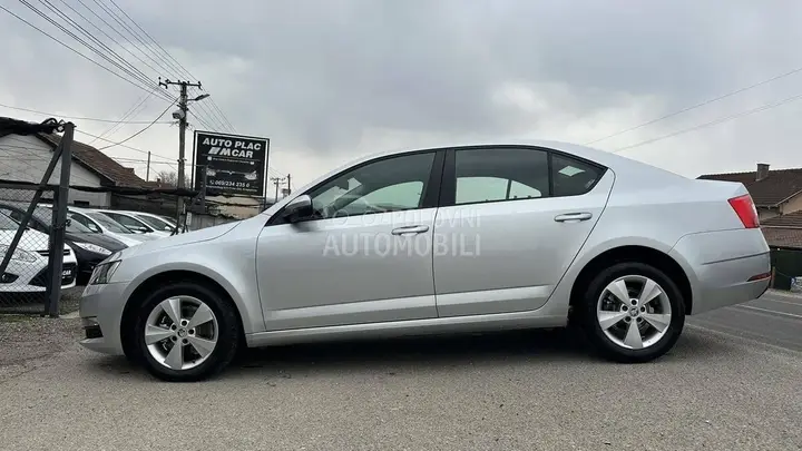 Skoda Octavia 2019 photo 3