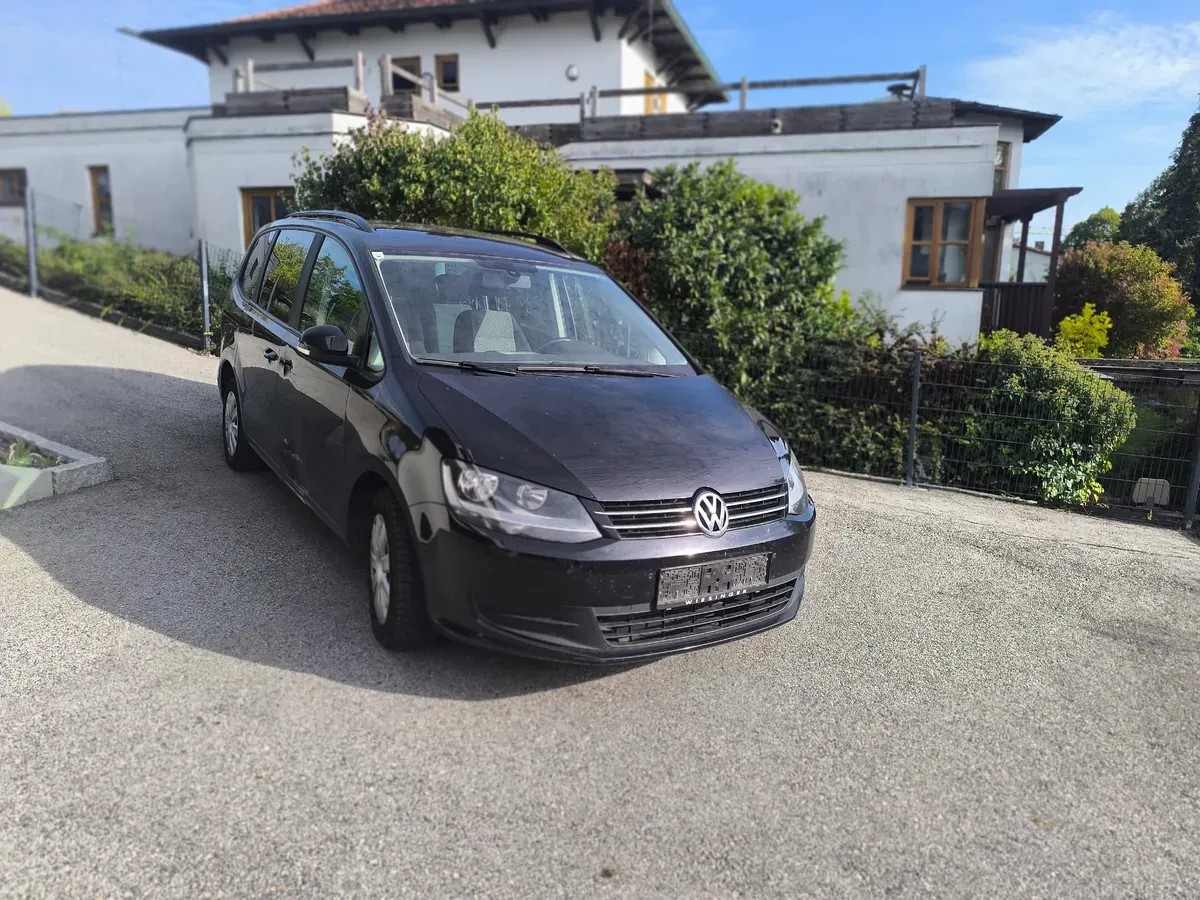 Volkswagen Sharan 2014 photo 2