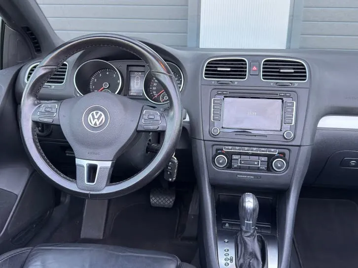 Volkswagen Golf 2012 photo 2