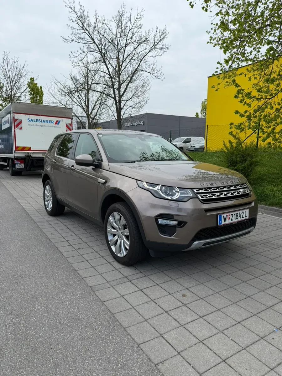 Land Rover Discovery Sport 2015 photo 2