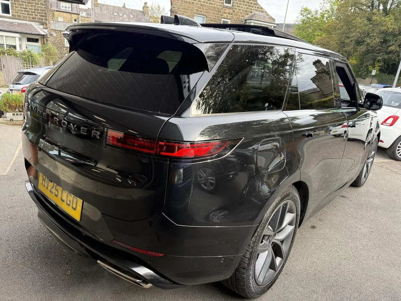 Land Rover Range Rover Sport 2025 photo 4