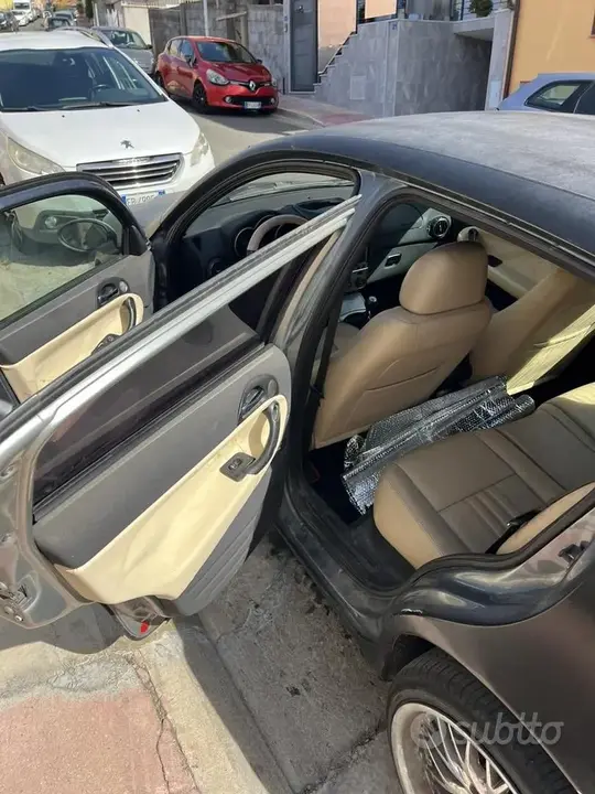 Alfa Romeo 147 2003 photo 4