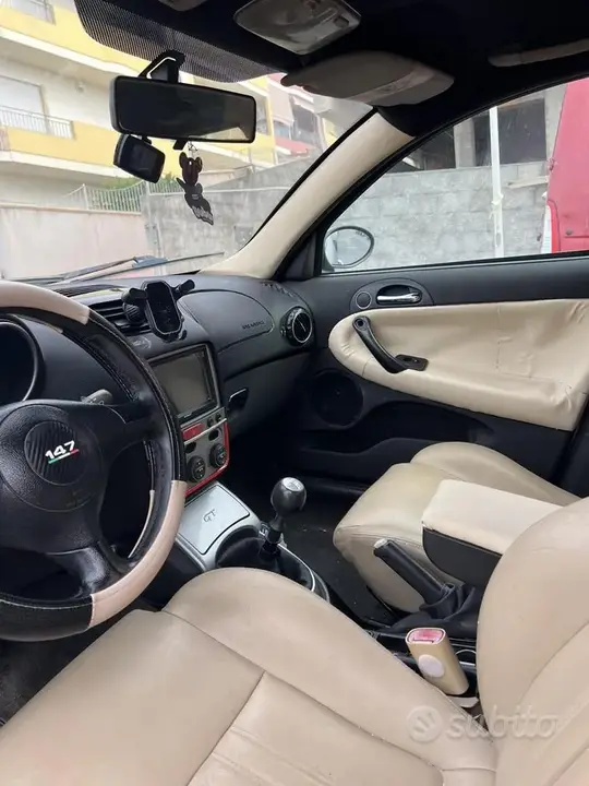 Alfa Romeo 147