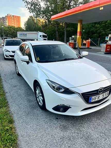 Mazda 3 2013 photo 3